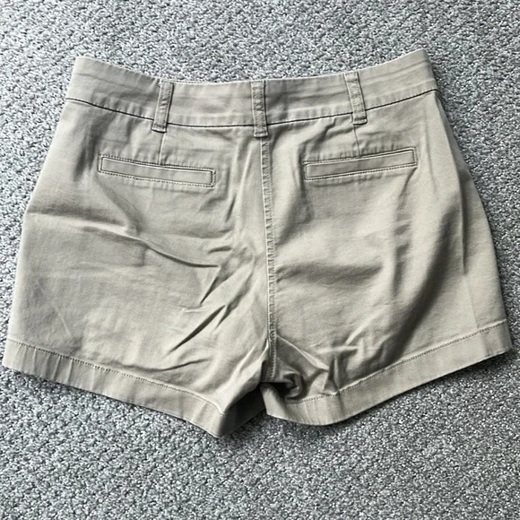 J. Crew Khaki Bermuda Shorts - Picture 6 of 7